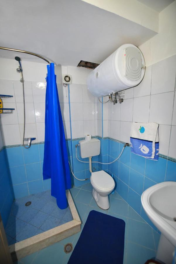 Lovely Apartment W/ Ac + Bath. + Kitchen + Parking And Garden Шкодер Екстер'єр фото